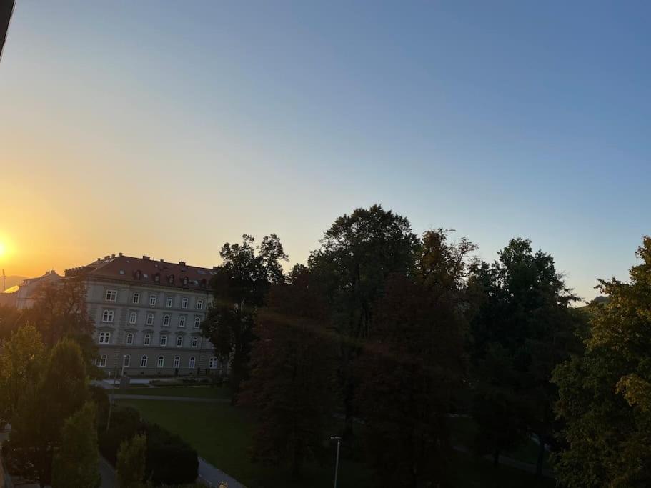 Studio With A View On City Center Park Maribor Exteriér fotografie